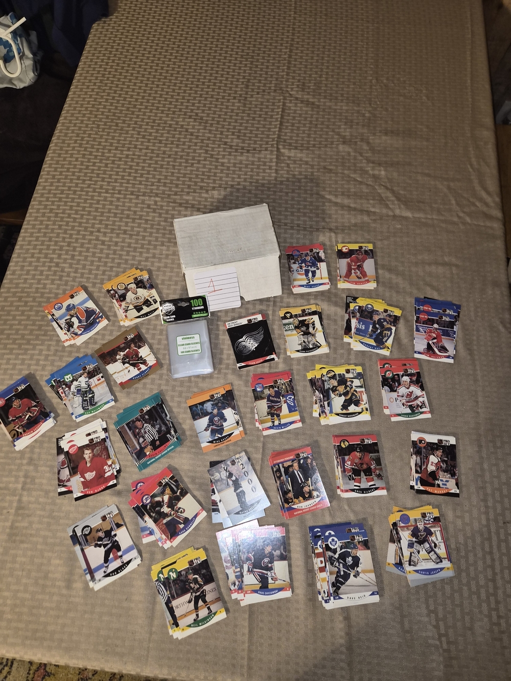 Hockey Trading Card Lot – Assorted Team Cards